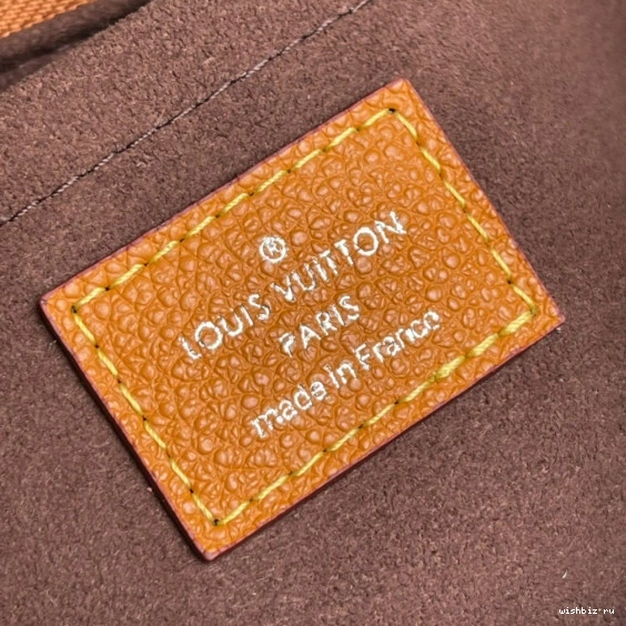 WIS VUITTON LOUIS MARELLE 0202